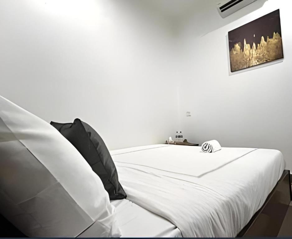 Oyo 90936 Hotel Manjoi Inn Ipoh Luaran gambar